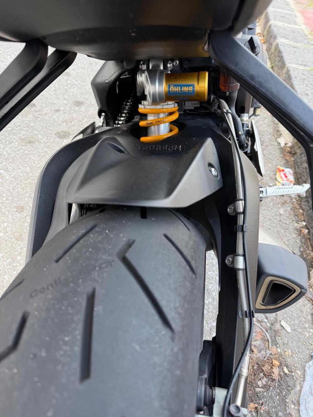 Triumph Street Triple 765 RS (2023 - 26) (10)