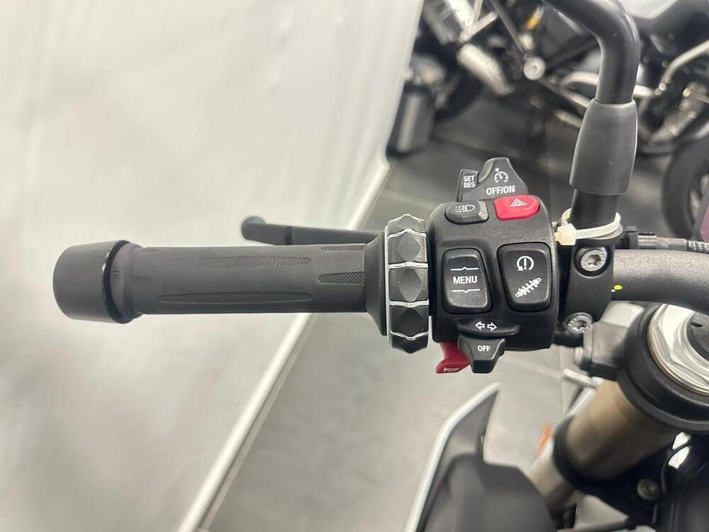 Bmw S 1000 R (2021 - 24) (8)