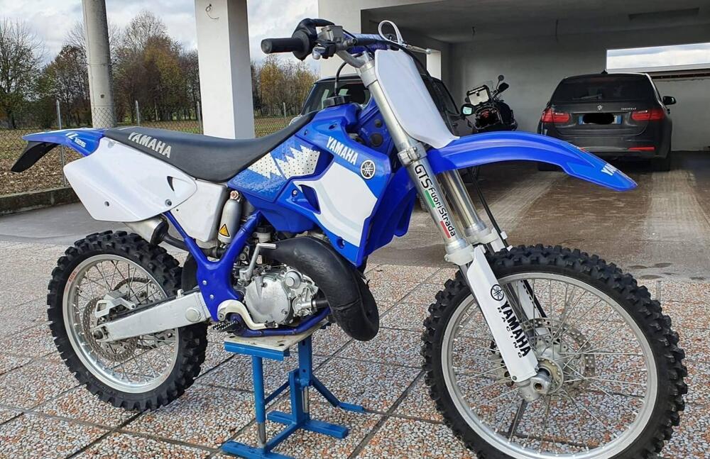 Yamaha YZ 125 (2004)