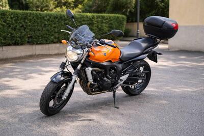 Yamaha FZ6 (2004 - 07) usata