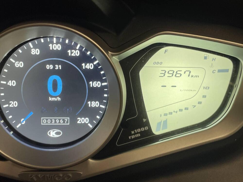 Kymco Xciting 400i S TCS (2021 - 24) (2)