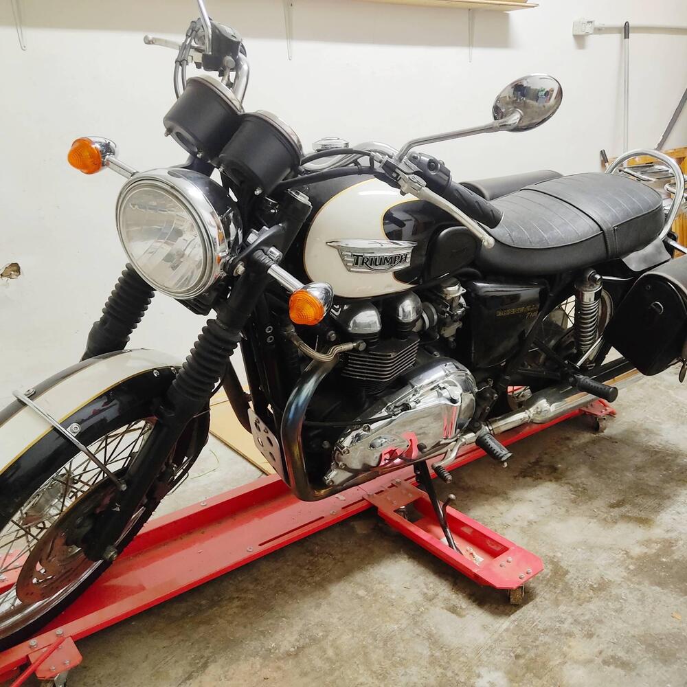 Triumph Bonneville T100 (2008 - 16) (8)