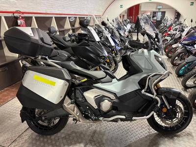 Honda X-ADV 750 DCT Travel (2021 - 24) usata