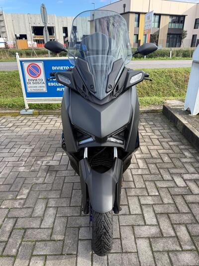 Yamaha X-Max 300 Tech Max (2021 - 24) usata