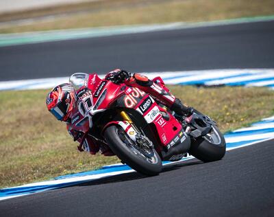 SBK. Test di Phillip Island. Conferma Bulega, sorpresa Bassani 