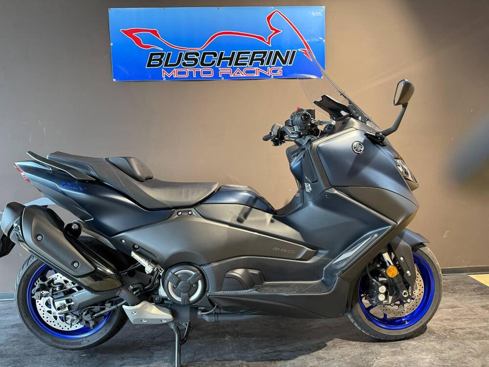 Yamaha T-Max 560 (2022 - 24) (5)