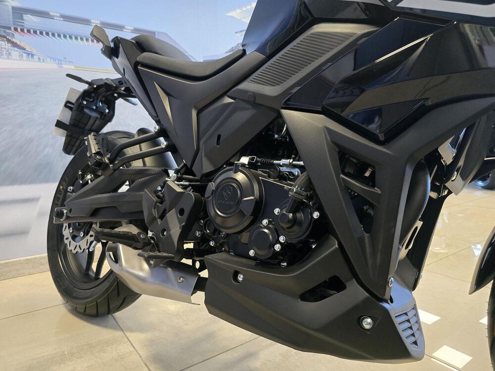 Cyclone Battlo 5S (2025 - 26) (15)