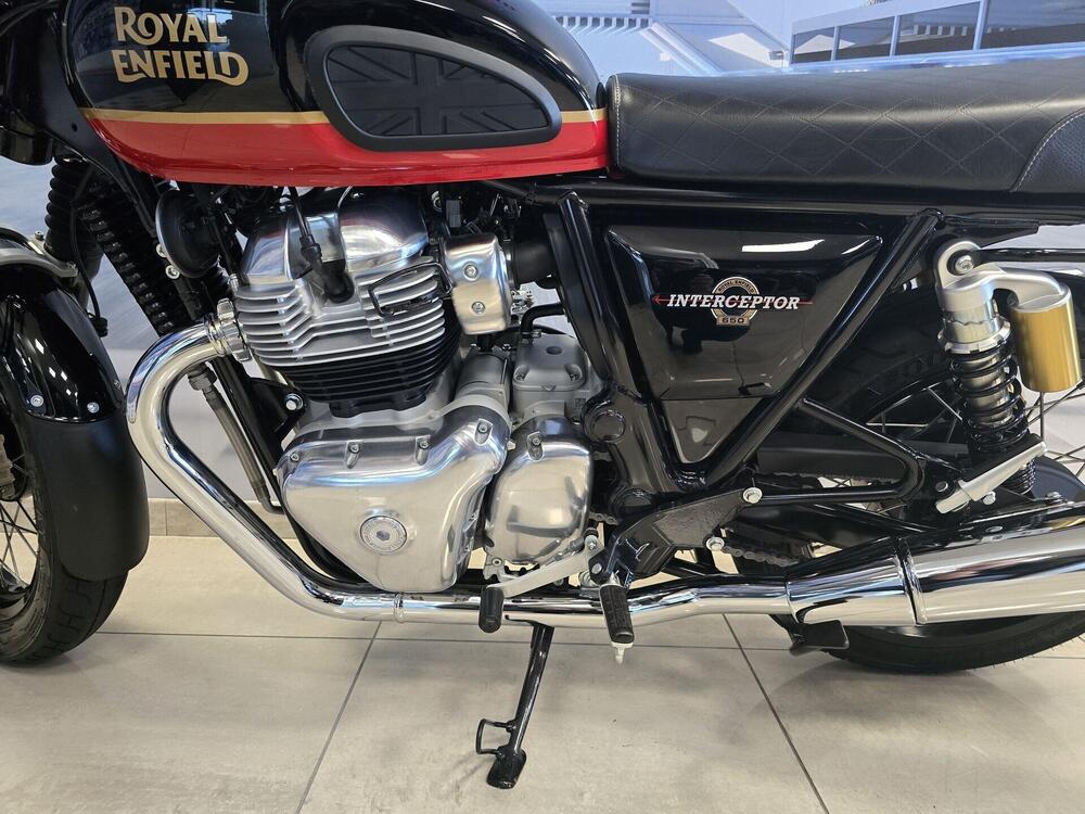Royal Enfield Interceptor 650 (2021 - 26) (9)