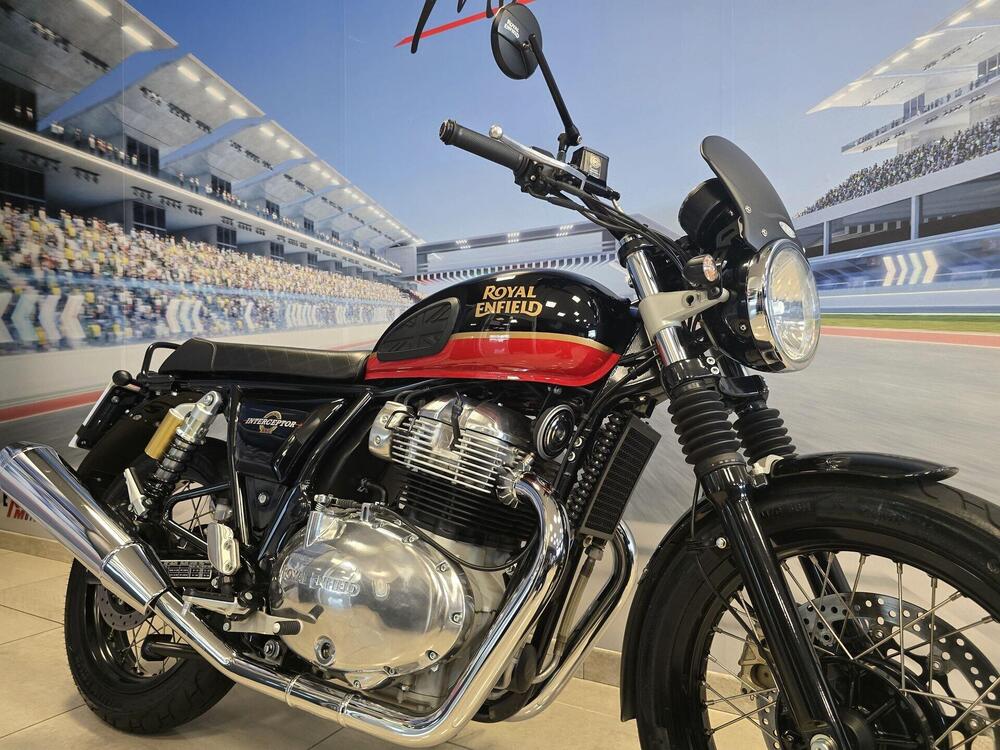 Royal Enfield Interceptor 650 (2021 - 26) (19)