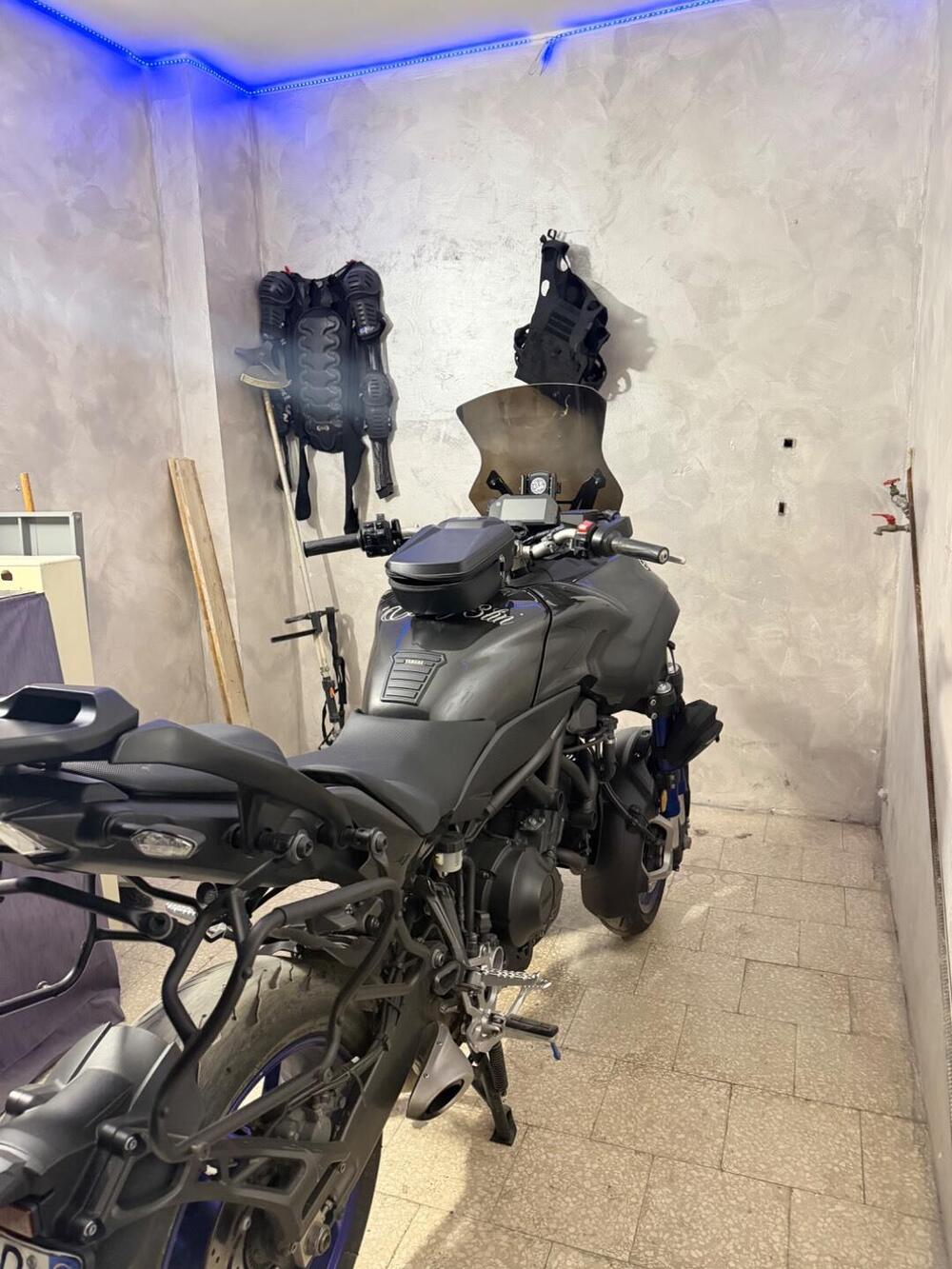 Yamaha Niken 850 (2018 - 20) (4)