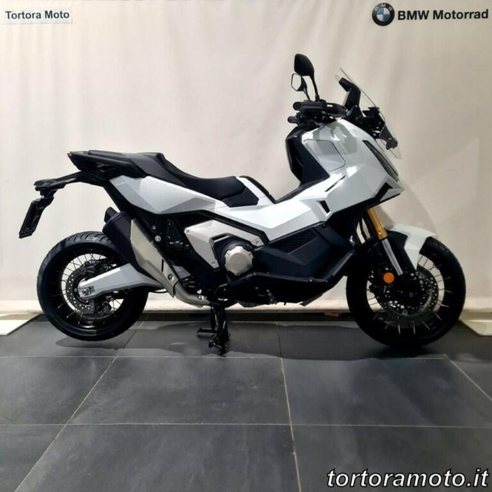 Honda X-ADV 750 (2025 - 26) (2)