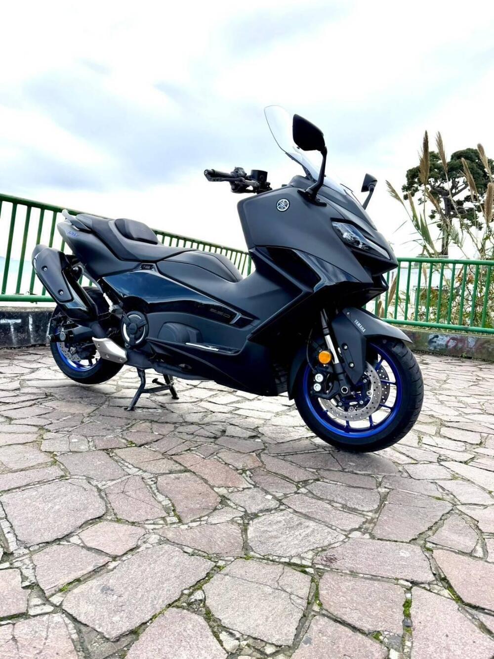 Yamaha T-Max 560 (2022 - 24)