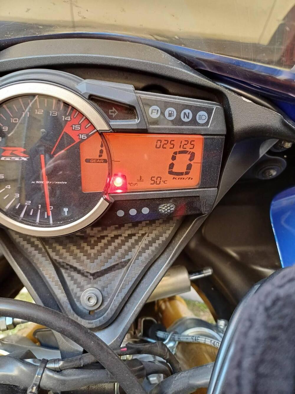 Suzuki GSX R 750 (2011 - 17) (3)