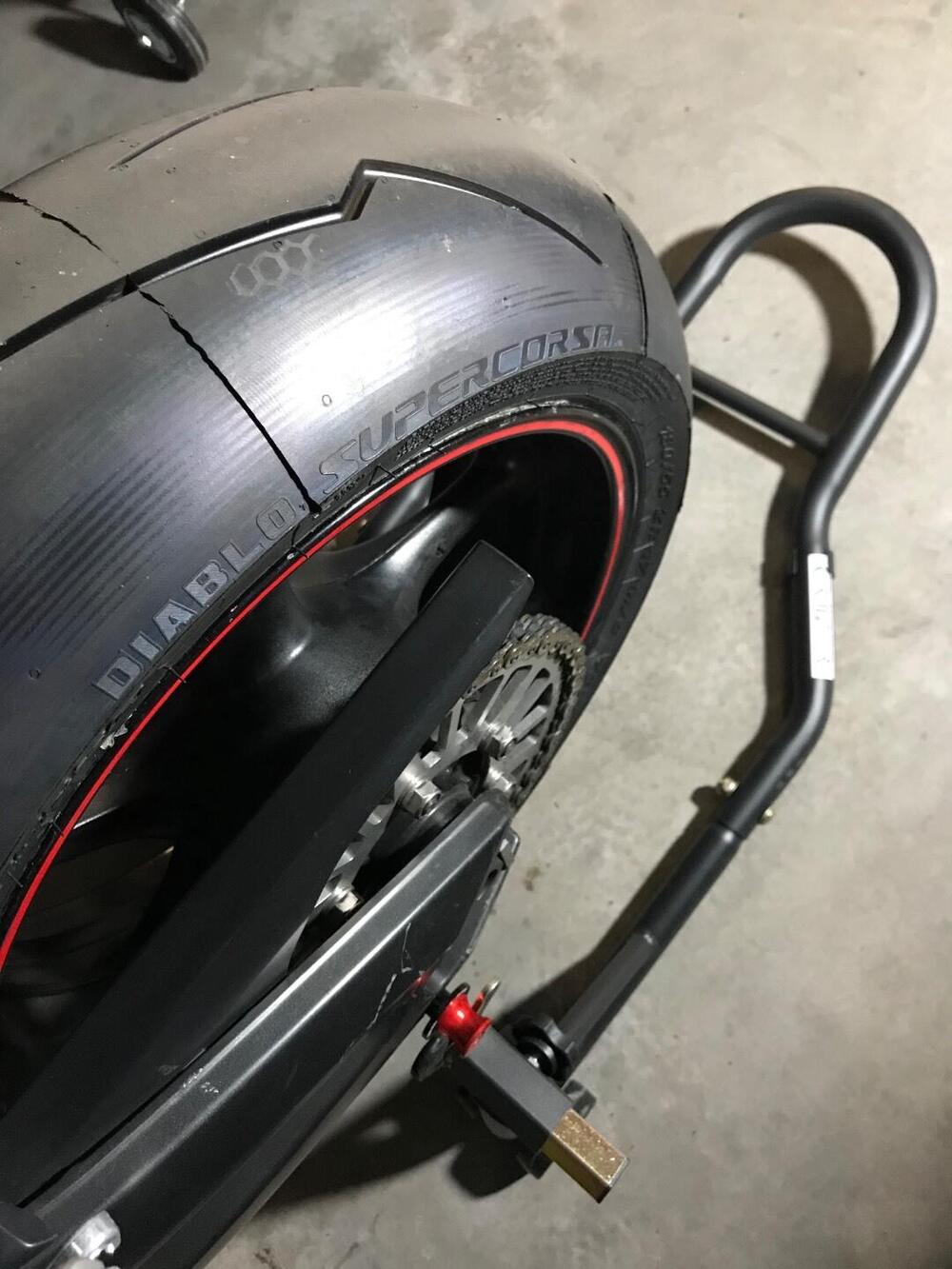 Yamaha YZF R6 (2005) (11)