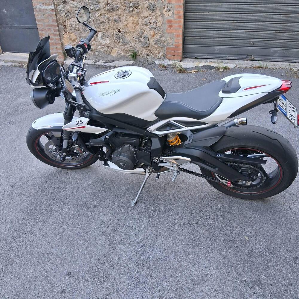 Triumph Street Triple RS (2020 - 22) (4)