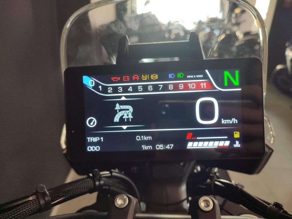 Moto Morini Allthrike 450 (2025 - 26) (4)