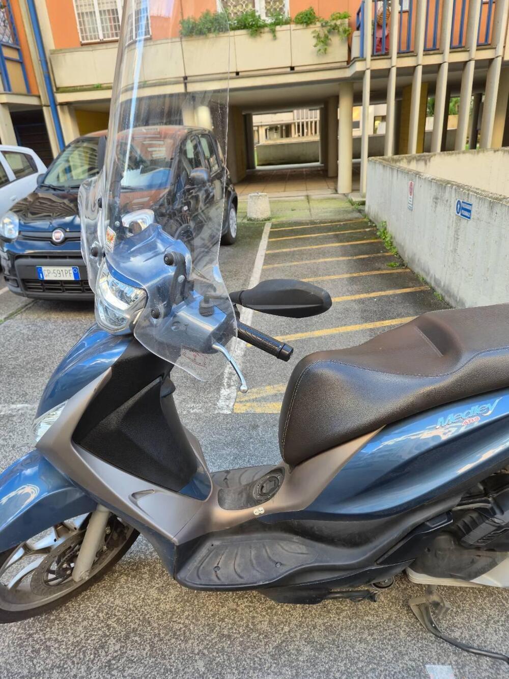 Piaggio Medley 125 ABS (2021 - 24) (3)