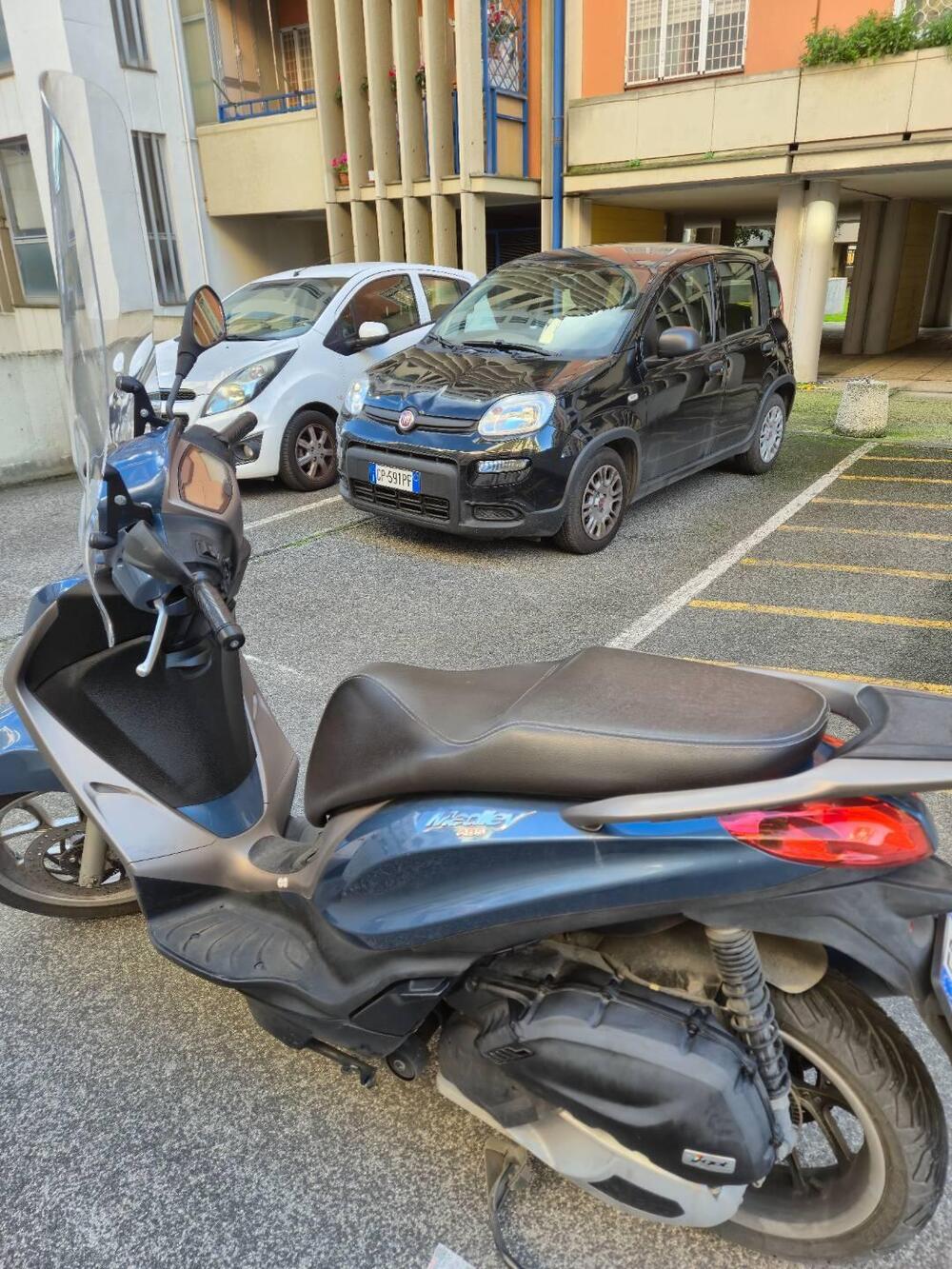 Piaggio Medley 125 ABS (2021 - 24) (4)