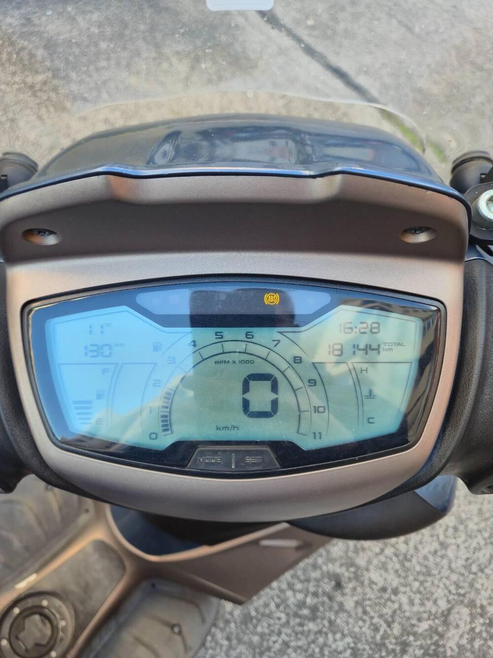 Piaggio Medley 125 ABS (2021 - 24) (7)