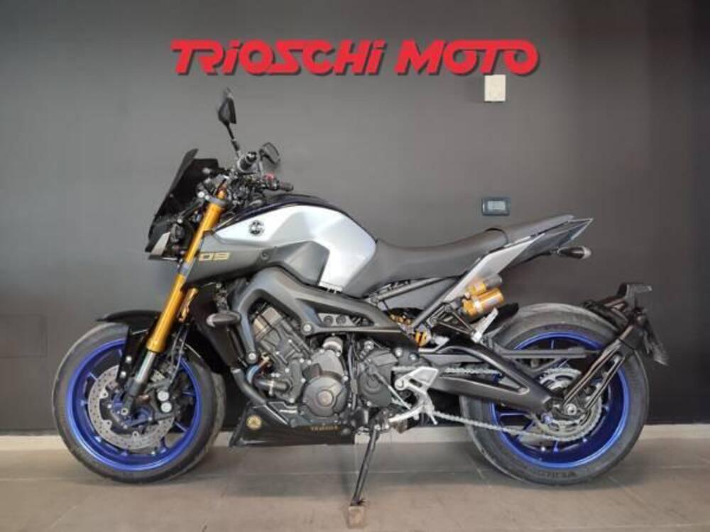 Yamaha MT-09 SP (2018 - 20) (2)