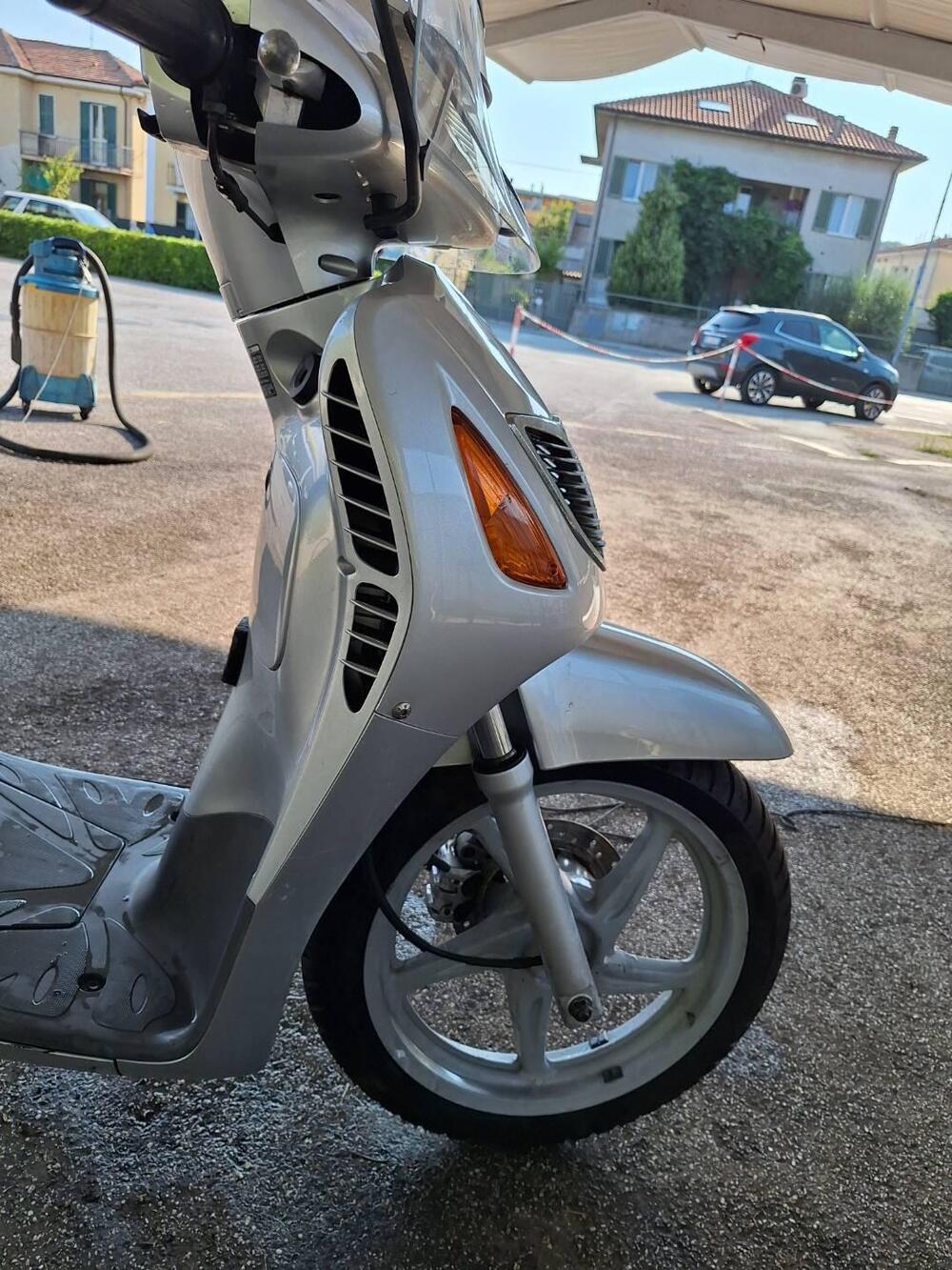 Honda SH 150 (2000 - 06) (6)