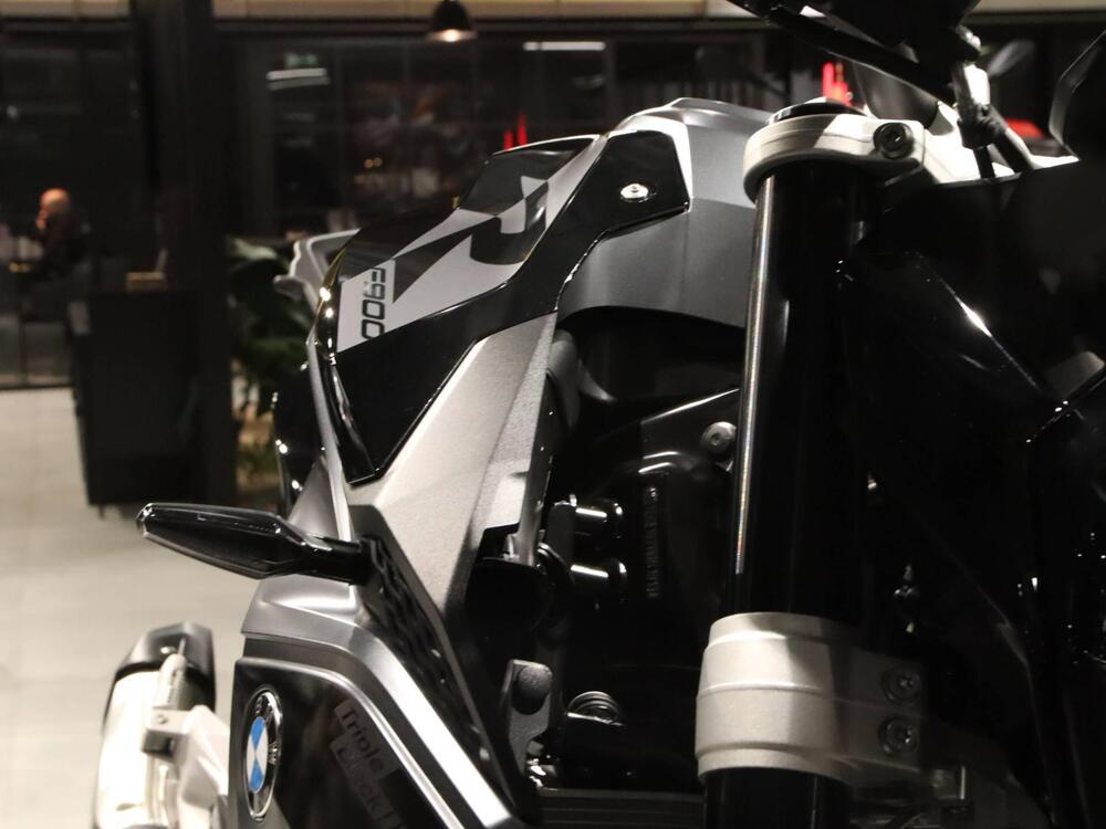 Bmw F 900 R (2025 - 26) (4)