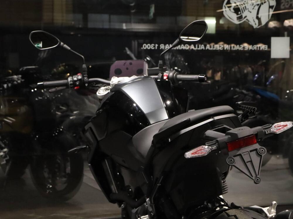 Bmw F 900 R (2025 - 26) (8)