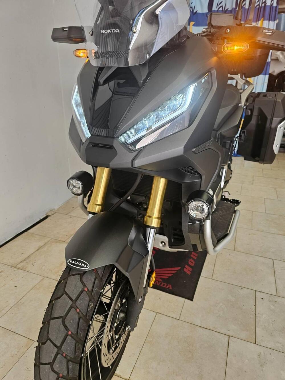 Honda X-ADV 750 DCT Travel (2021 - 24) (4)