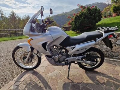 Honda Transalp XL 650V (2000 - 04) usata