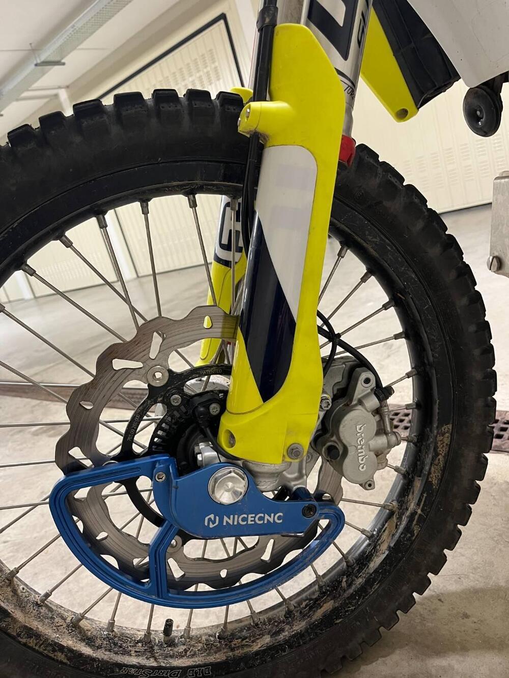 Husqvarna 701 Enduro (2023 - 25) (9)