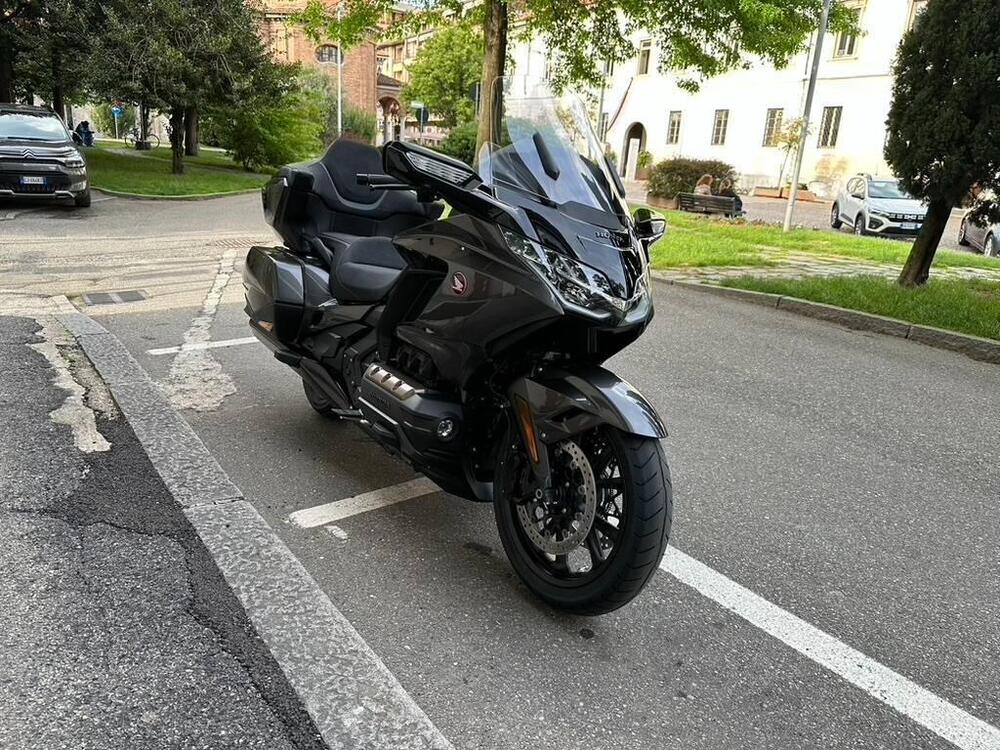 Honda GL 1800 Gold Wing Tour DCT & Airbag (2022 - 24) (3)