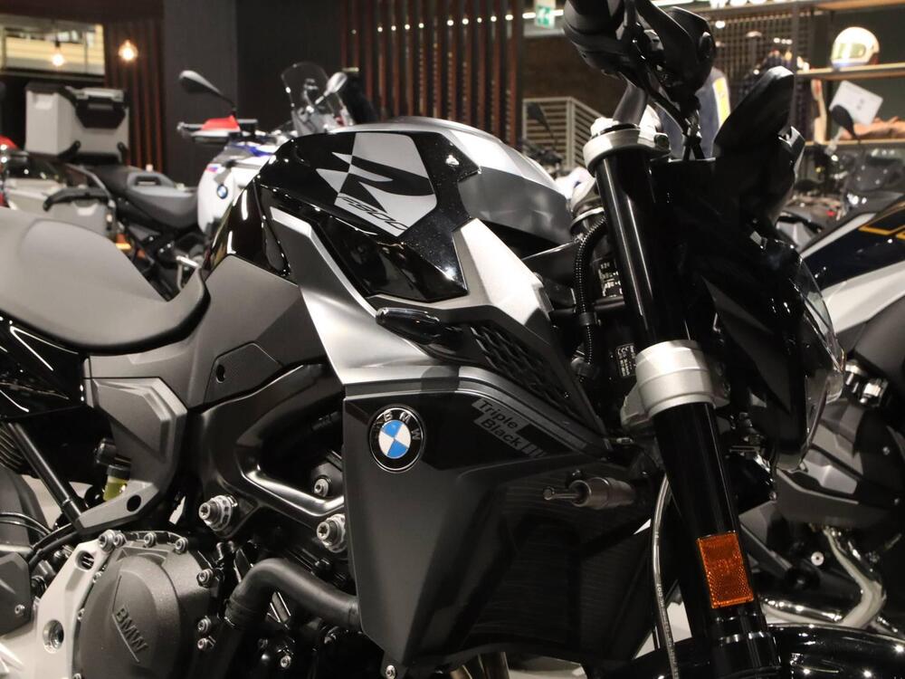 Bmw F 900 R (2025 - 26) (2)