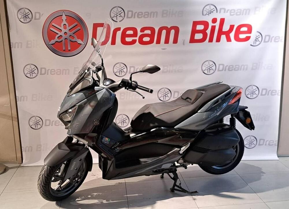 Yamaha X-Max 300 Tech Max (2021 - 24) (2)