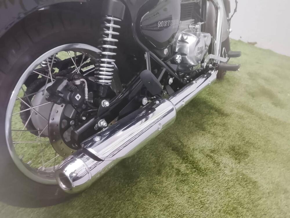 Royal Enfield Meteor 350 Aurora (2024 - 26) (6)