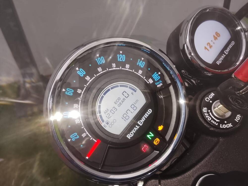 Royal Enfield Meteor 350 Aurora (2024 - 26) (5)