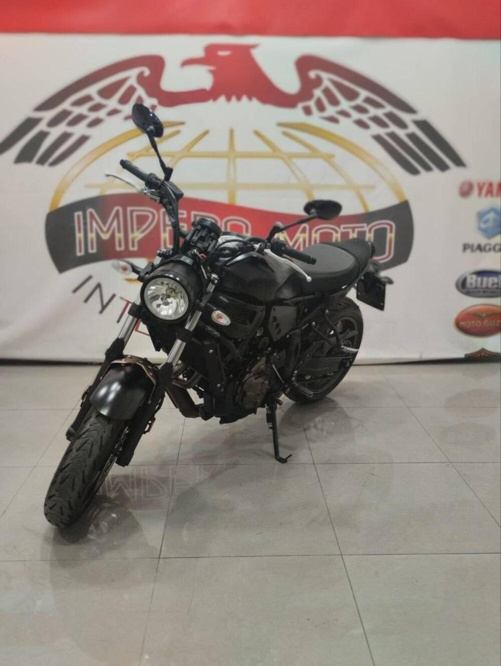 Yamaha XSR 700 (2021) (3)