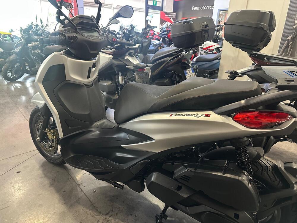 Piaggio Beverly 400 S ABS-ASR (2021 - 24) (9)