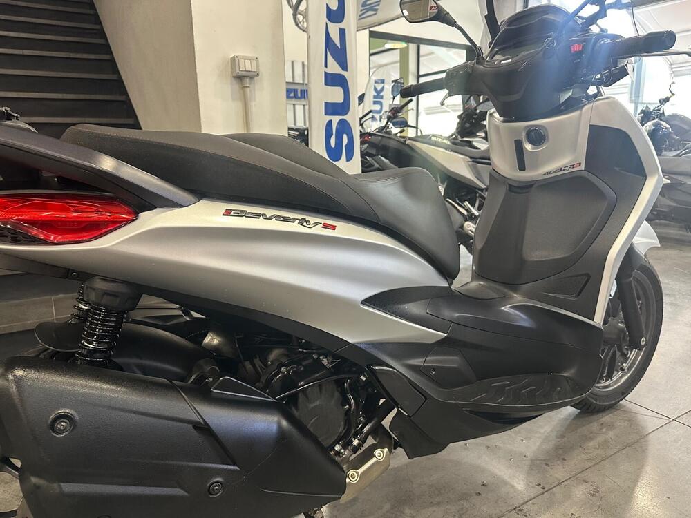 Piaggio Beverly 400 S ABS-ASR (2021 - 24) (13)