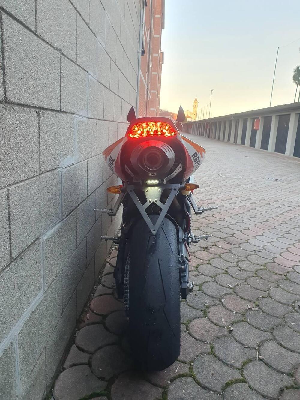 Honda CBR 1000 RR Fireblade (2006 - 07) (3)