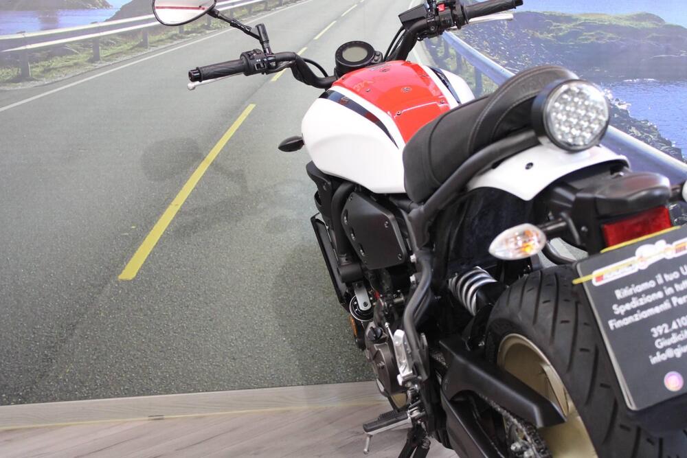 Yamaha XSR 700 ABS (2016 - 20) (17)