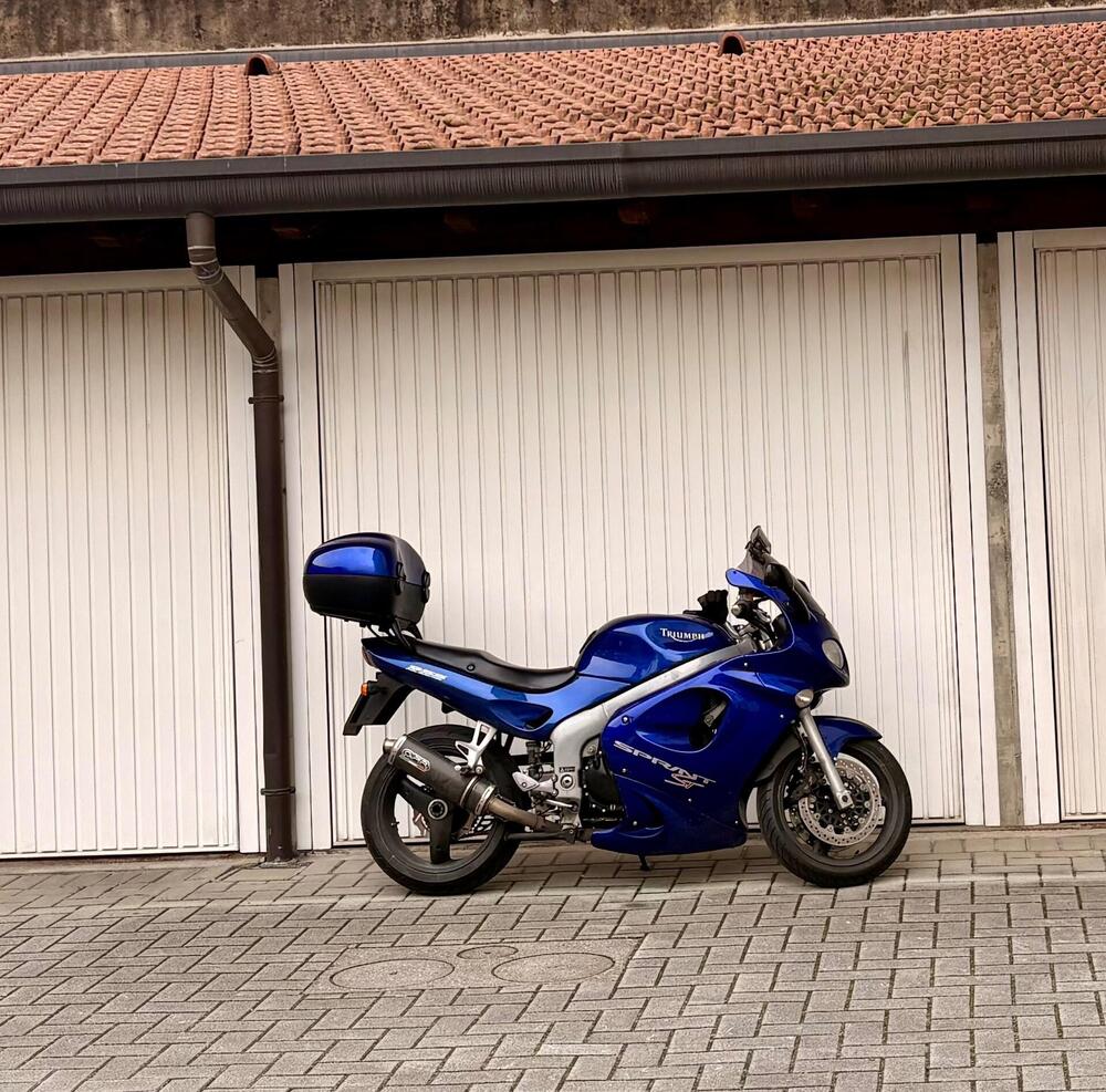 Triumph 955 ST (8)