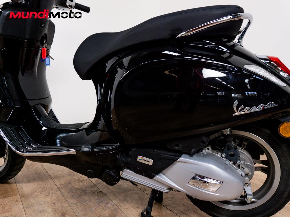 Vespa Primavera 125 Batik (2024 - 26) (10)