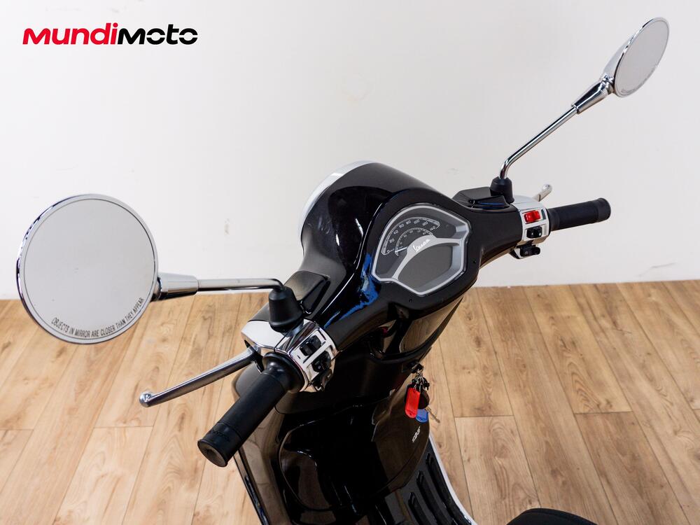 Vespa Primavera 125 Batik (2024 - 26) (11)