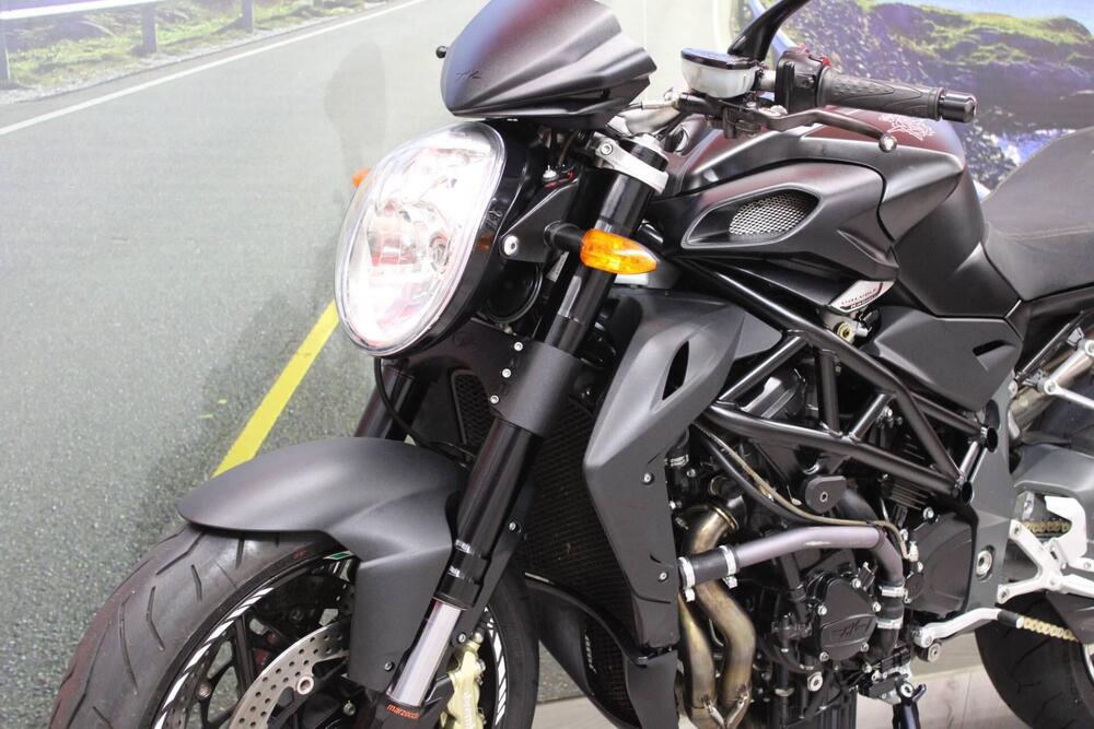 MV Agusta Brutale 920 (2011 - 12) (8)