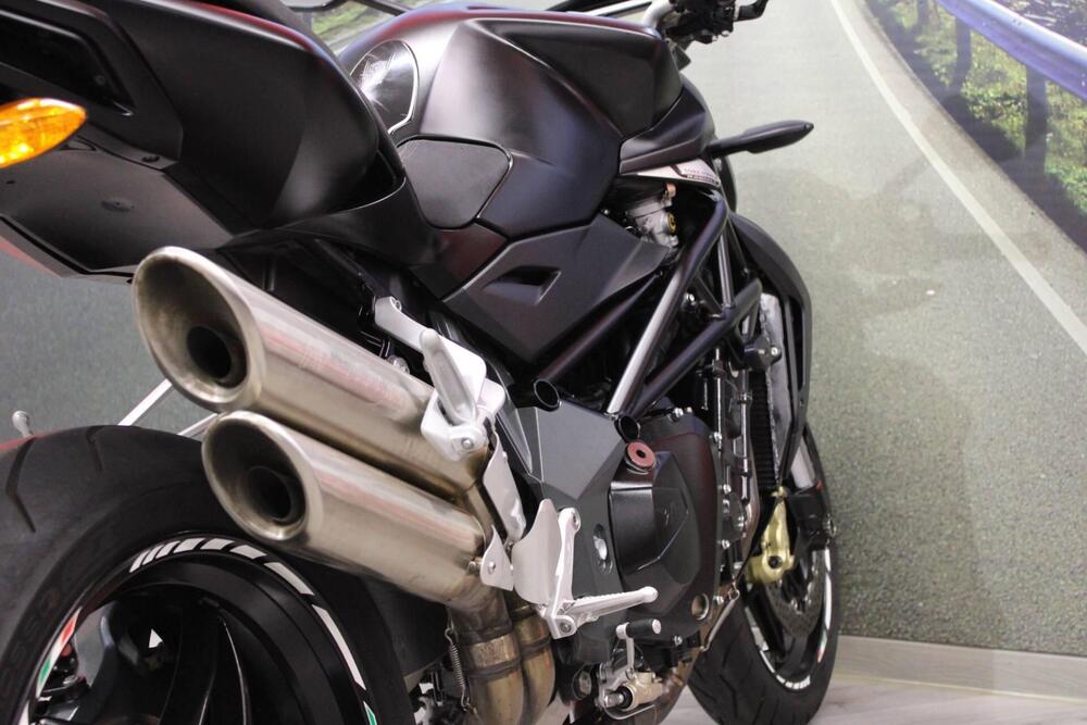 MV Agusta Brutale 920 (2011 - 12) (18)