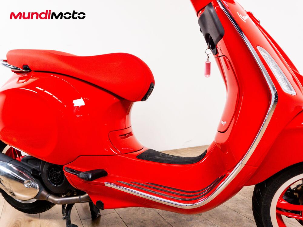 Vespa Primavera 125 RED (2025 - 26) (5)