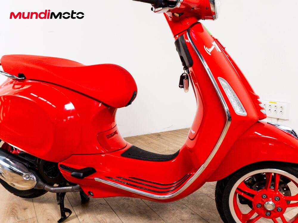 Vespa Primavera 125 RED (2025 - 26) (5)