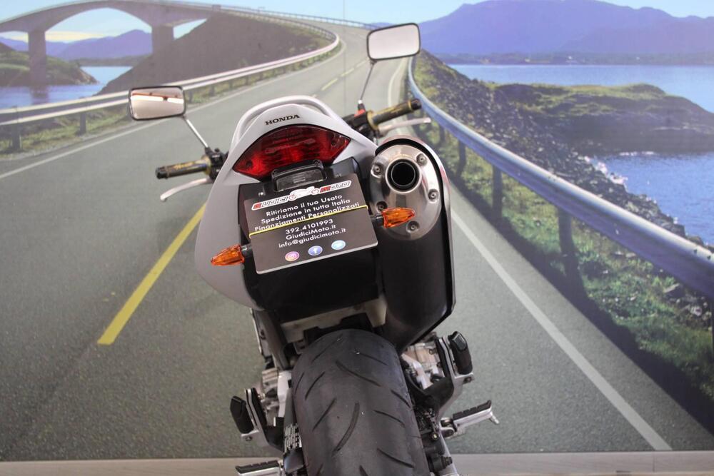 Honda Hornet 600 (2003 - 04) (16)