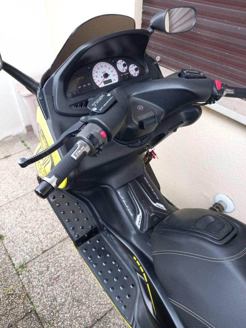 Yamaha T-Max 500 (2001 - 03) (6)