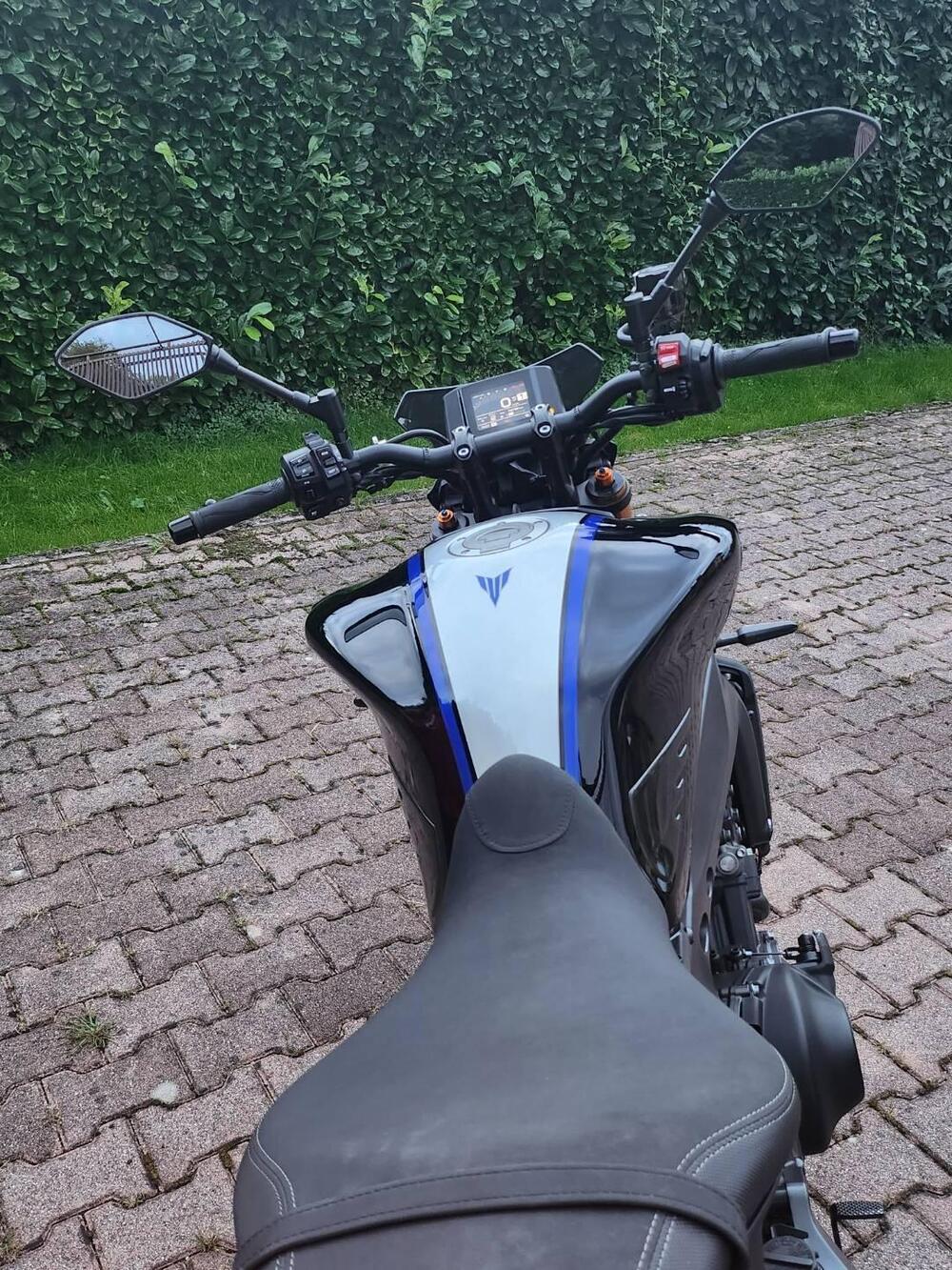 Yamaha MT-09 SP (2021 - 23) (2)